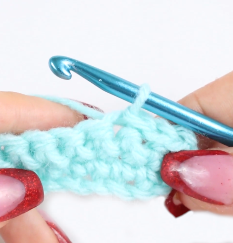How to make a slip stitch in crochet video tutorial